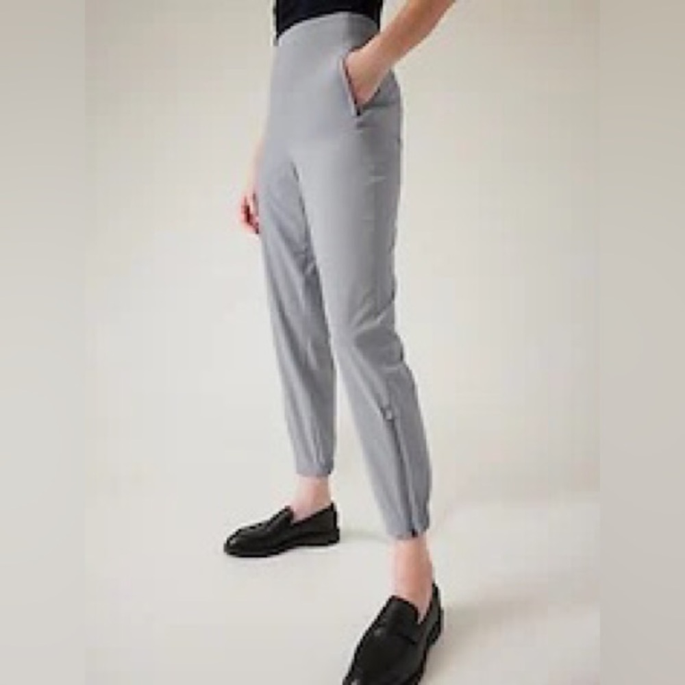 Athleta Brooklyn Heights Jogger NWT 6T